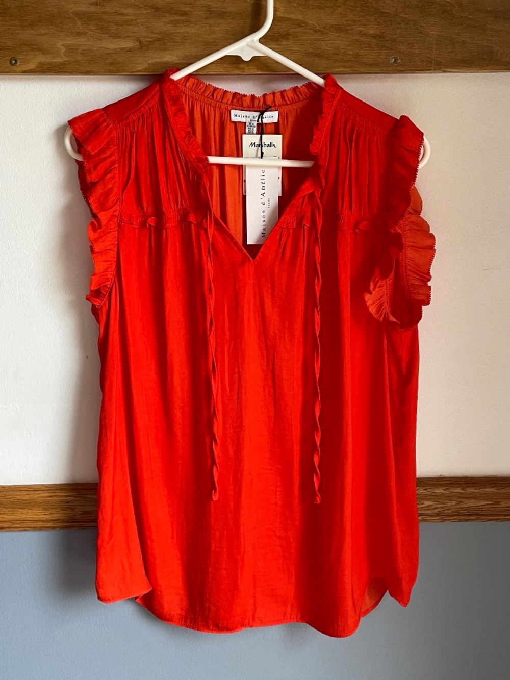 NWT Ladies Blouse, Size M, Maison d' Amelie